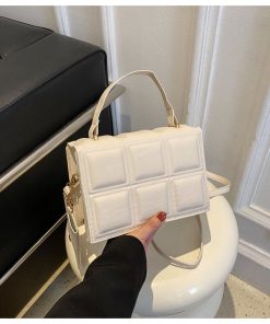 Women’s mimi fashion chain handbags