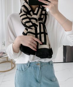 A 100% Top-Grade Pure Cashmere Scarf – Quality That Leaves You Awestruck