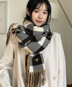 Black Wool Knit Scarf