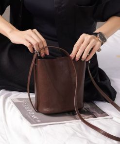 New women’s fashionable white crossbody handbag