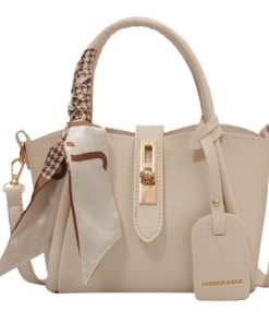 Women’s fashion handheld crossbody bag
