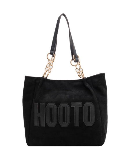 Women’s fashion outing bag