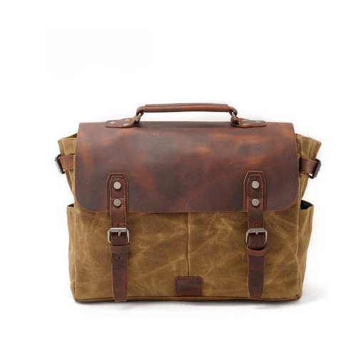 New men’s crossbody bag